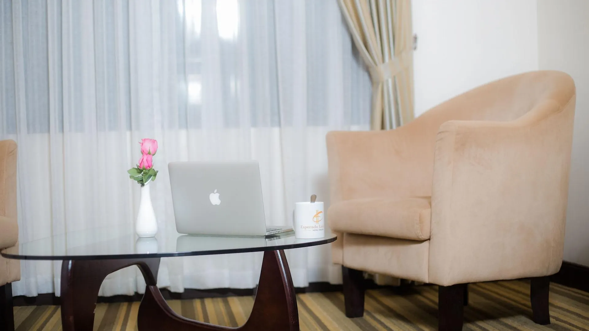 Esperado Lake View Hotel Yangon Myanmar