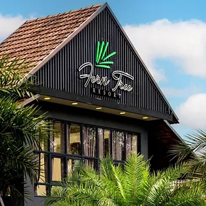**** Hotel Fern Tree India