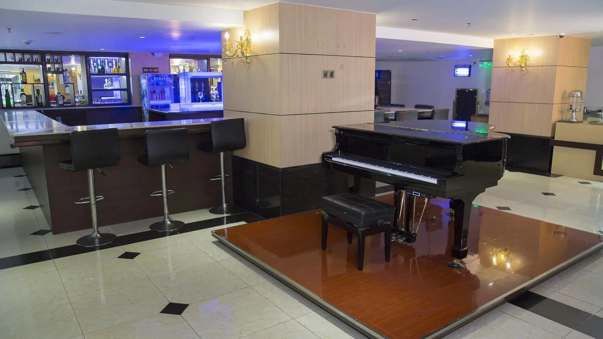Esperado Lake View Hotel Yangon