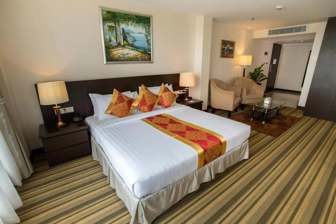 Esperado Lake View Hotel Yangon