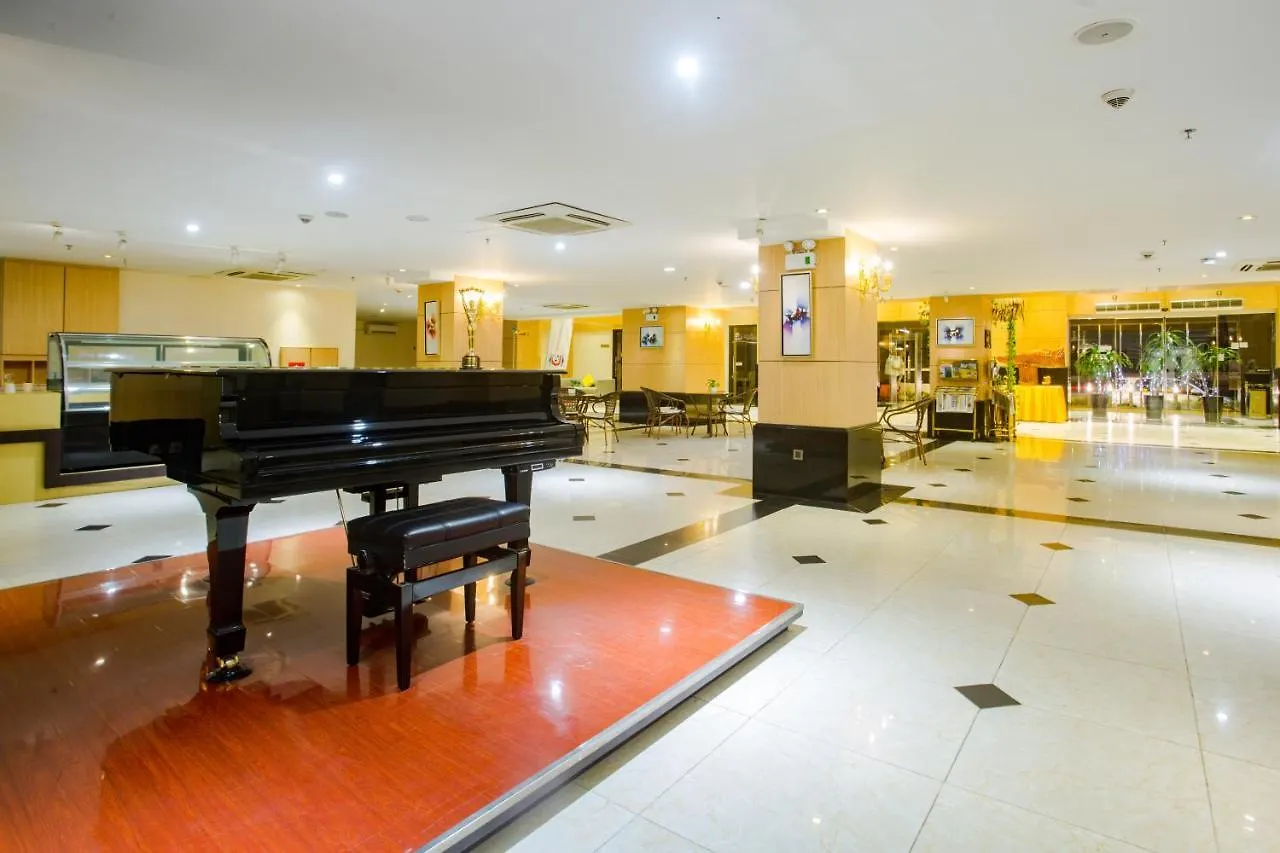 Esperado Lake View Hotel Yangon