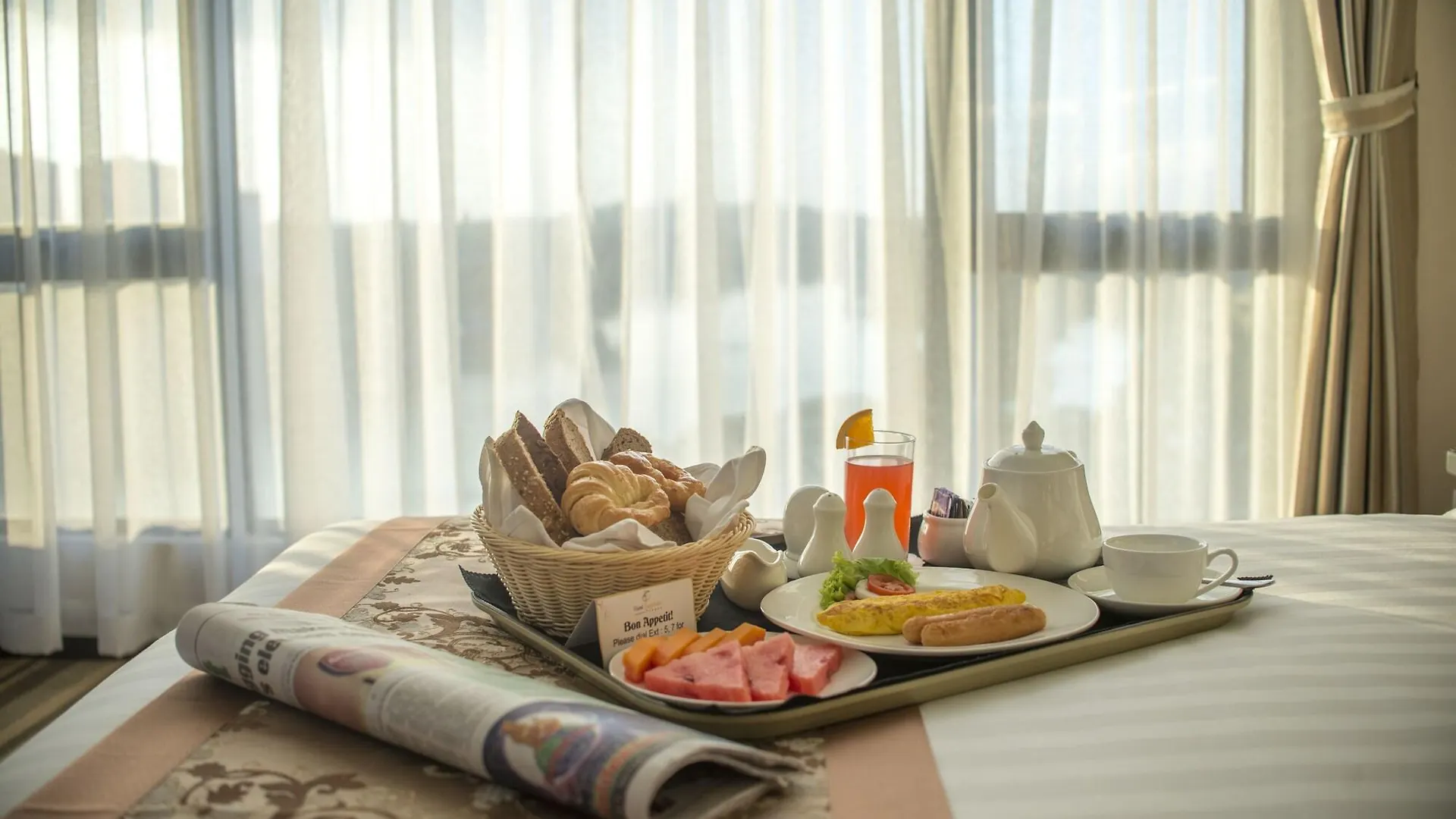 Esperado Lake View Hotel Yangon