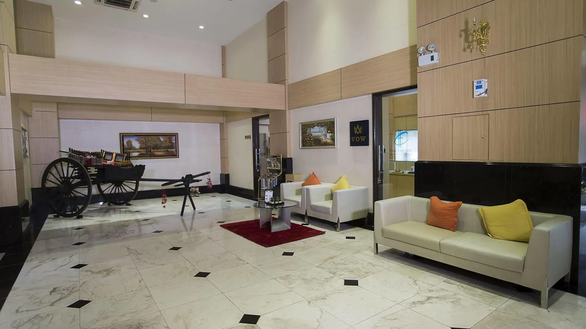Esperado Lake View Hotel Yangon Myanmar